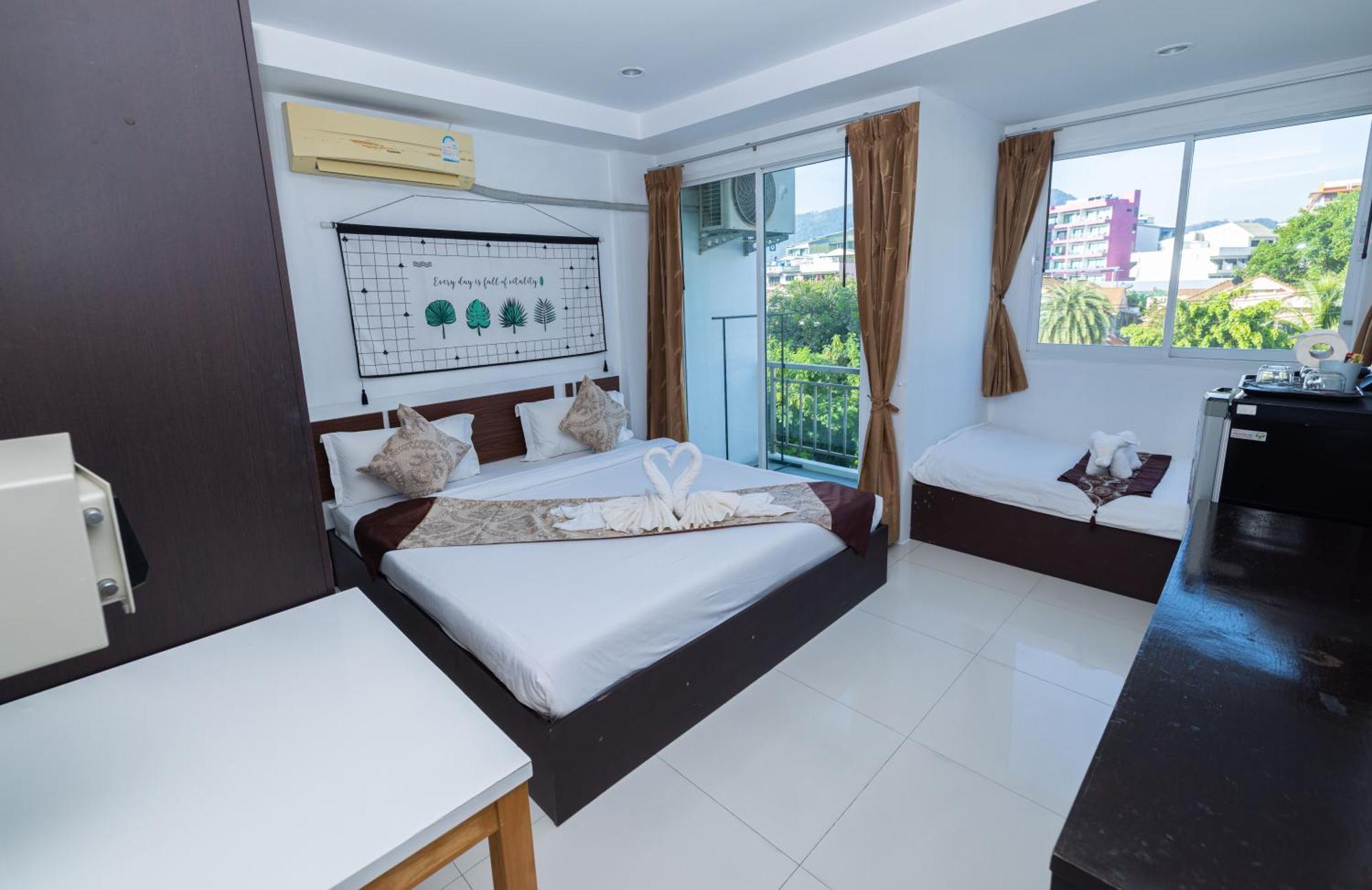 Happy 99 Guest House Patong Экстерьер фото