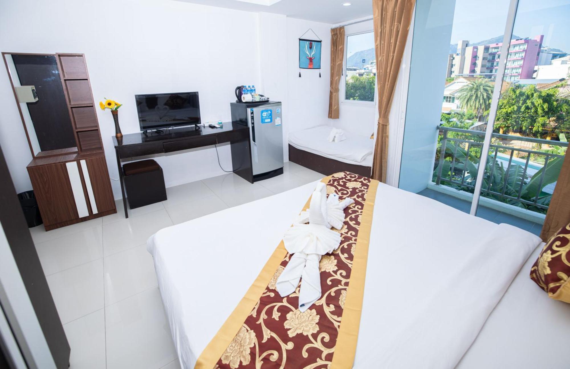 Happy 99 Guest House Patong Экстерьер фото