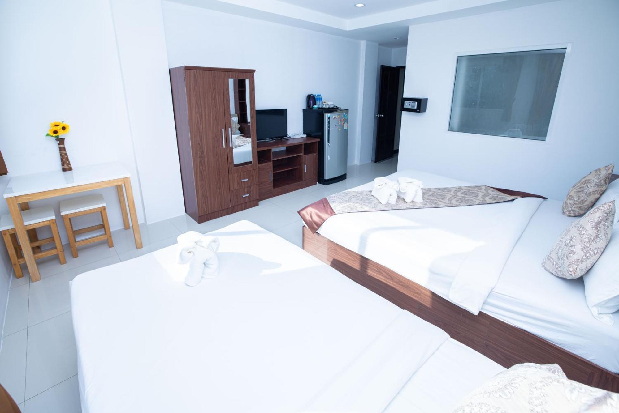 Happy 99 Guest House Patong Экстерьер фото