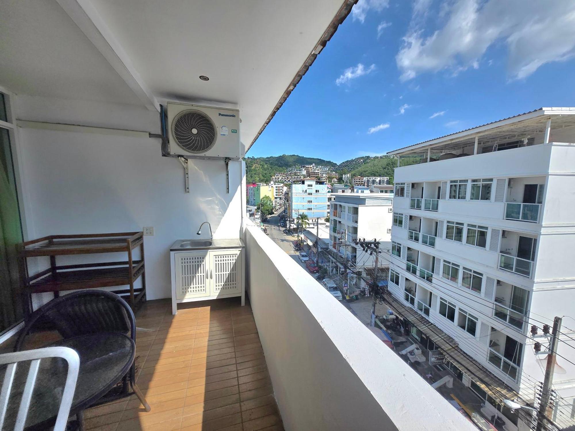Happy 99 Guest House Patong Экстерьер фото