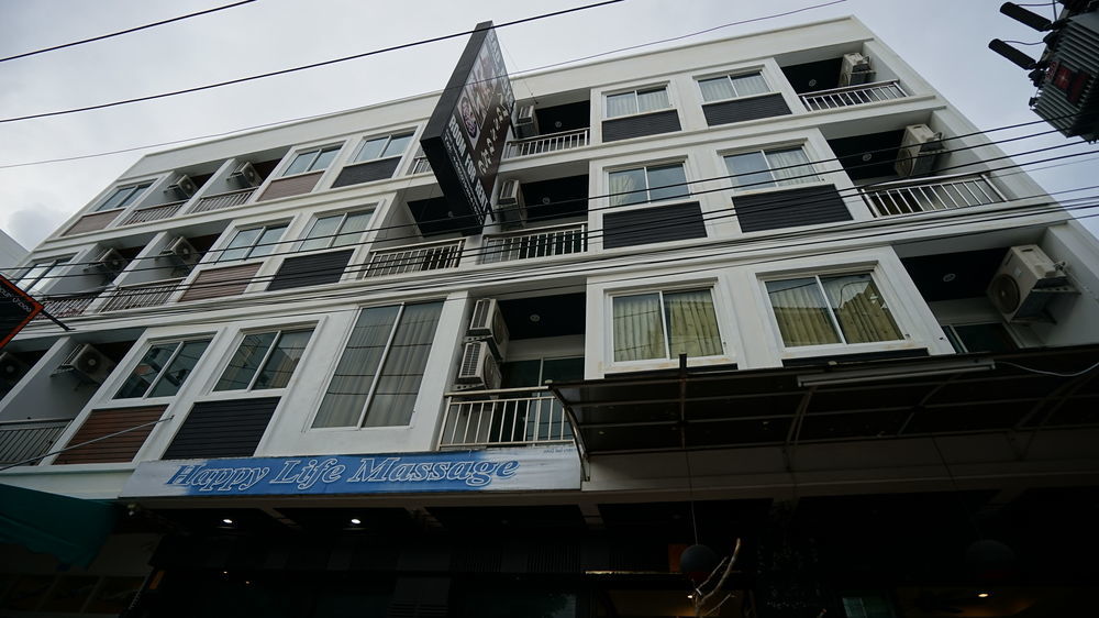 Happy 99 Guest House Patong Экстерьер фото