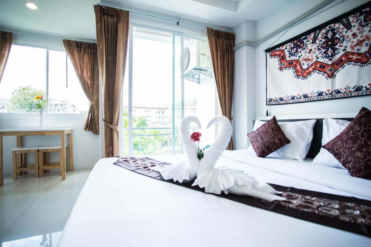 Happy 99 Guest House Patong Экстерьер фото