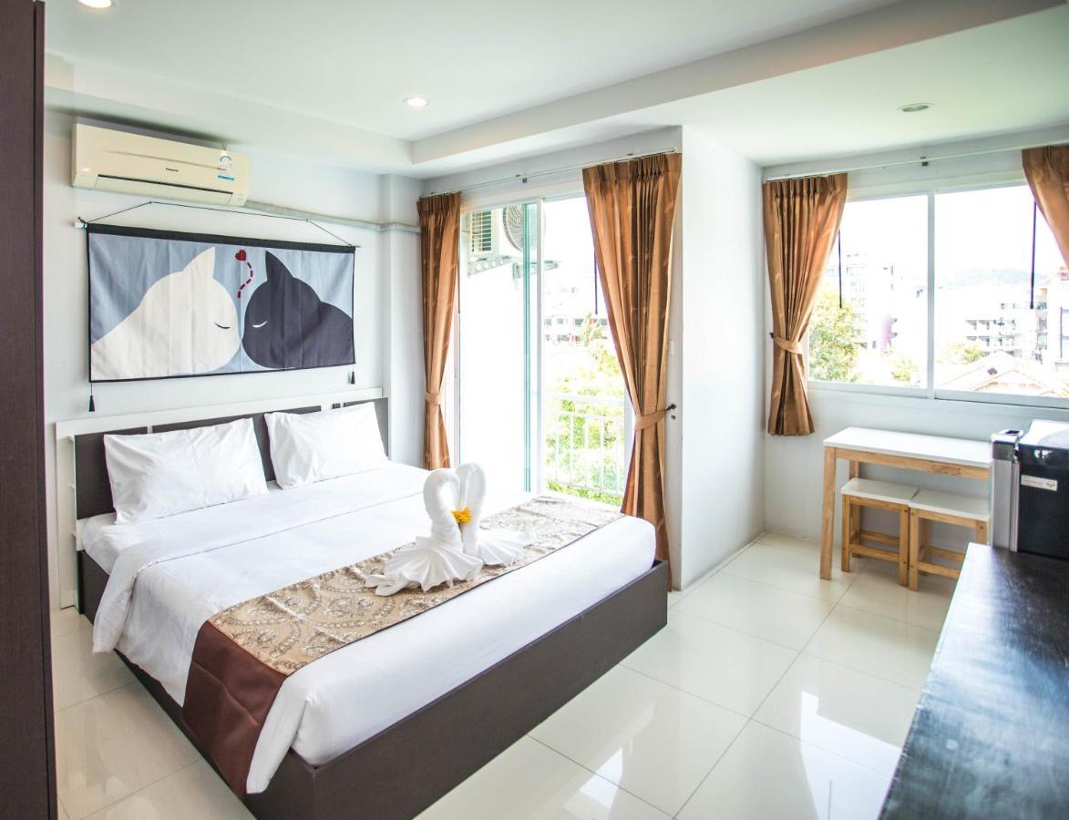 Happy 99 Guest House Patong Экстерьер фото